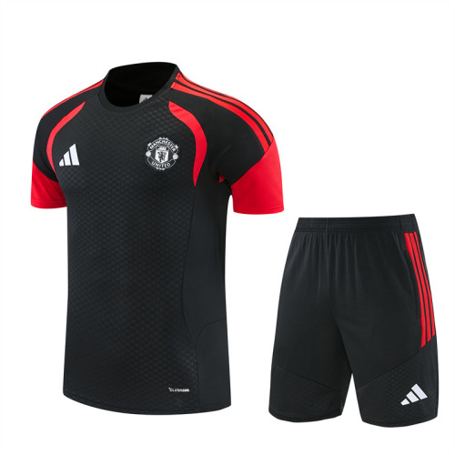 26/27Manchester United kids Short training suit black