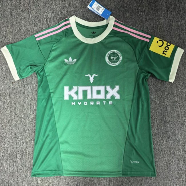 26/27 Newcastle United goalkeeper green