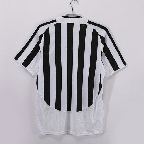 Retro 03/04 Juventus home football Jersey