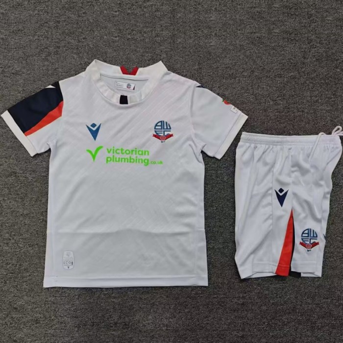 26/27 Bolton home kids kit