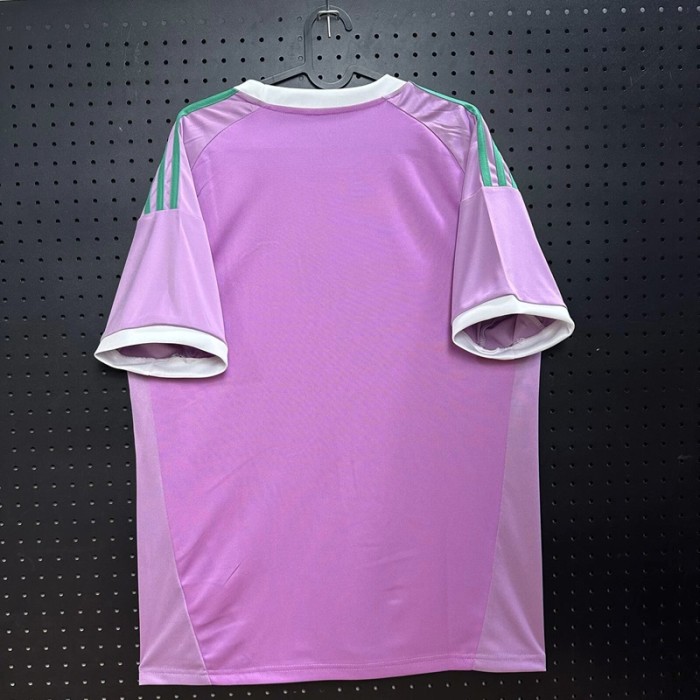 26/27 Manchester United goalkeeper football jersey