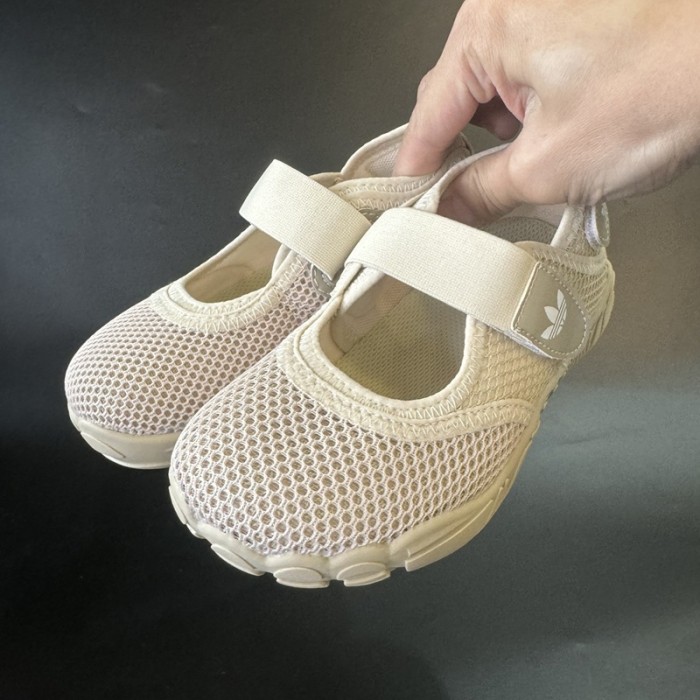 Clover Mary Jane Kids Shoes