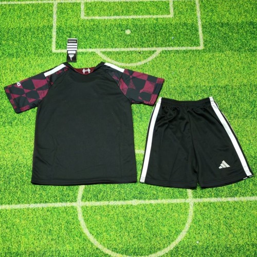 26/27 liverpool third kids kit