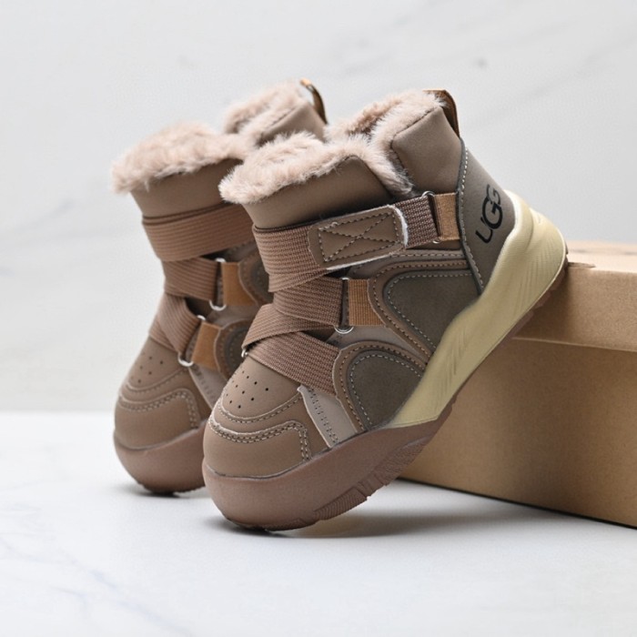 UGG Snow kids boots