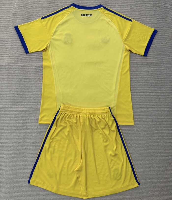 26/27 Real Madrid goalkeeper Adult Set yellow
