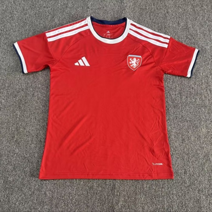 27/28 Czech home football Jersey