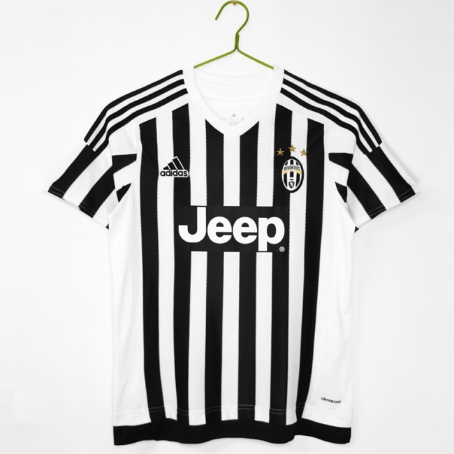 Retro 15/16 Juventus home football Jersey