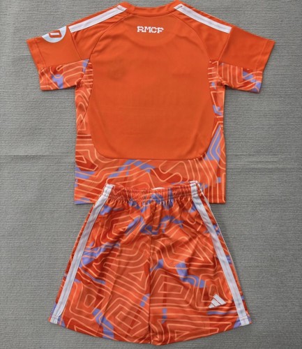 26/27 Real Madrid goalkeeper Adult Set orange