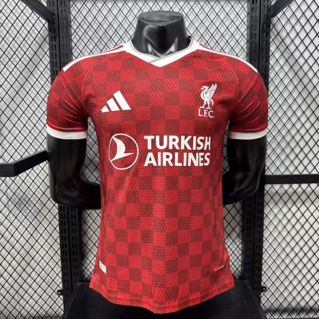 27/28 liverpool home Player Version