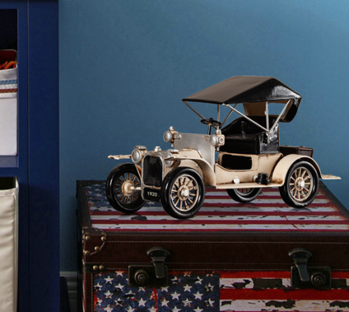 Retro nostalgic classic car furnishings home model room living room study wine cabinet TV cabinet soft decoration gift furnishings