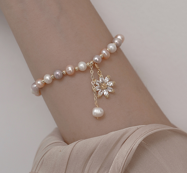 Fancy pearl bracelet female ins design simple Korean personalized Bracelet