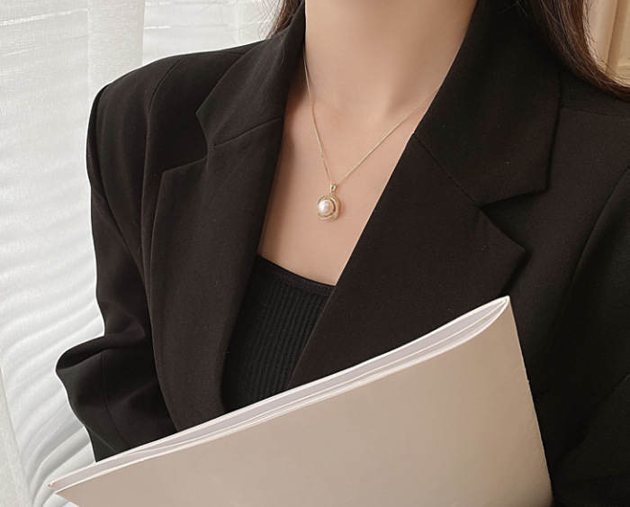 Pearl Silver Necklace women's early spring 2022 new light luxury niche advanced design neck chain bone chain accessories
