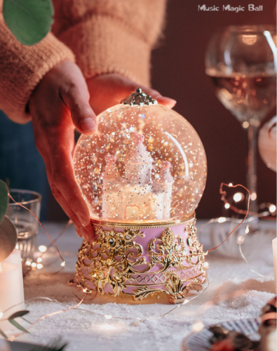 Romantic crystal music box