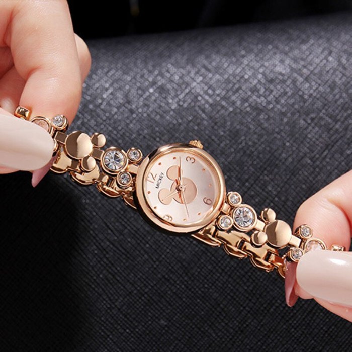 Genuine Disney Ladies Women's Watches Mickey Avatar Shaped Watch Chain Diamond Clock Student Girl Wrist Watch With Box