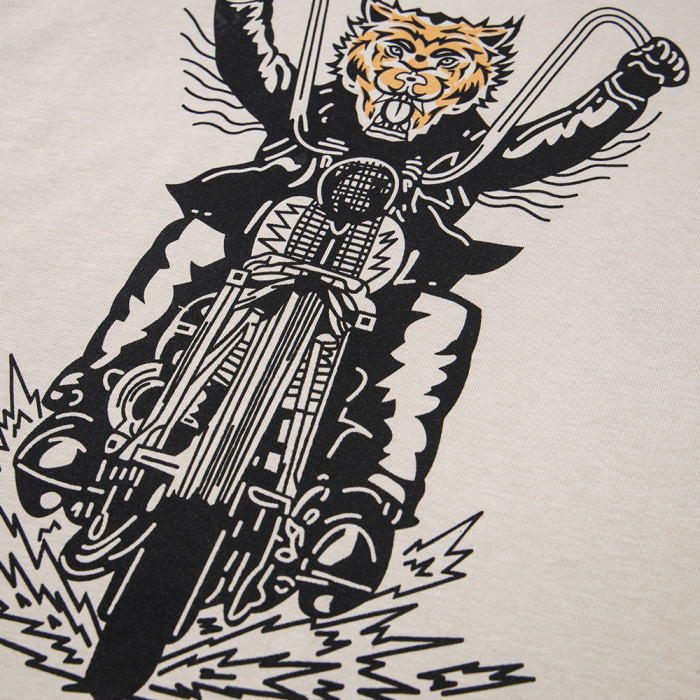 Vintage Oversized Graphic T-shirt Cotton Crewneck Tee Retro Streetwear Tops for Men Women Unisex