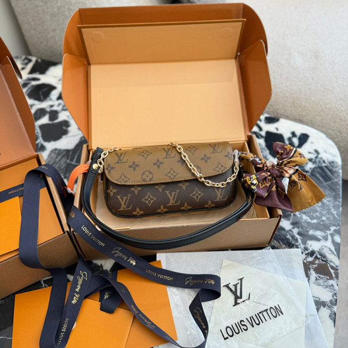 Women Flap Bag Clutch Shoulder Handbags Crossbody Tote Hobo Shopper Bag