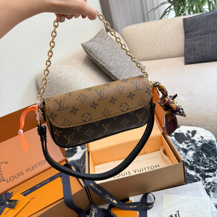 Women Flap Bag Clutch Shoulder Handbags Crossbody Tote Hobo Shopper Bag