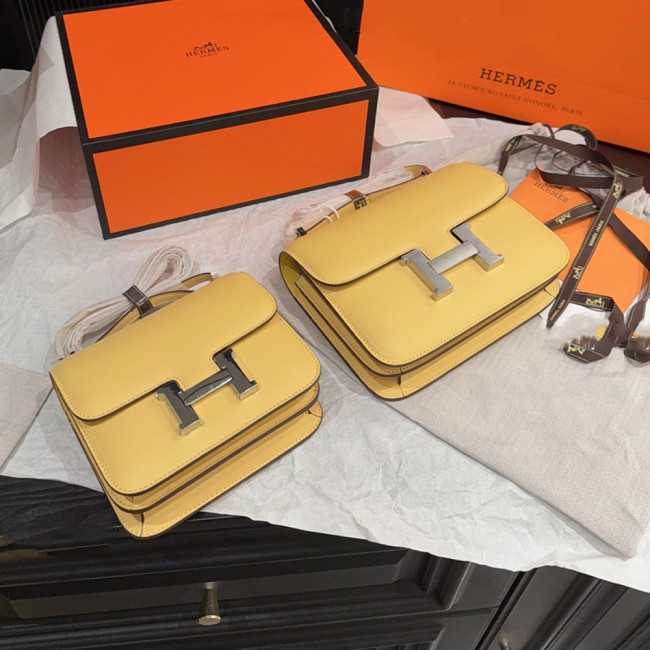 Women's Flap Compact Crossbody Bag Shoulder Bag Everyday Shopping Bag Handbags