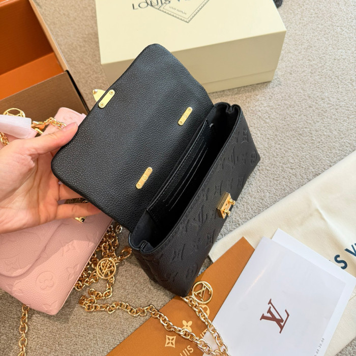 Women's Flap Messenger Compact Crossbody Bag Chain Shoulder Bag Everyday Shopping Bag Handbags