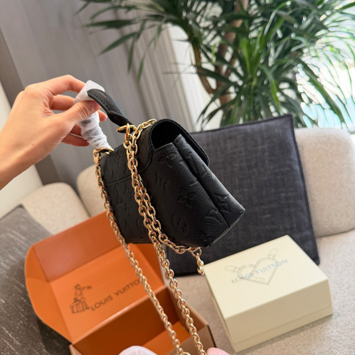 Women's Flap Messenger Compact Crossbody Bag Chain Shoulder Bag Everyday Shopping Bag Handbags