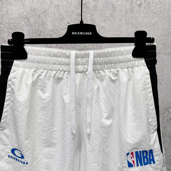 Women Men Breathable Elastic Waist Casual Shorts Mid-length Bottoms Loose Fit Shorts For Daily Wear Unisex