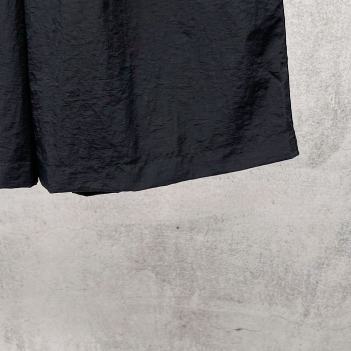 Women Men Breathable Elastic Waist Casual Shorts Mid-length Bottoms Loose Fit Shorts For Daily Wear Unisex