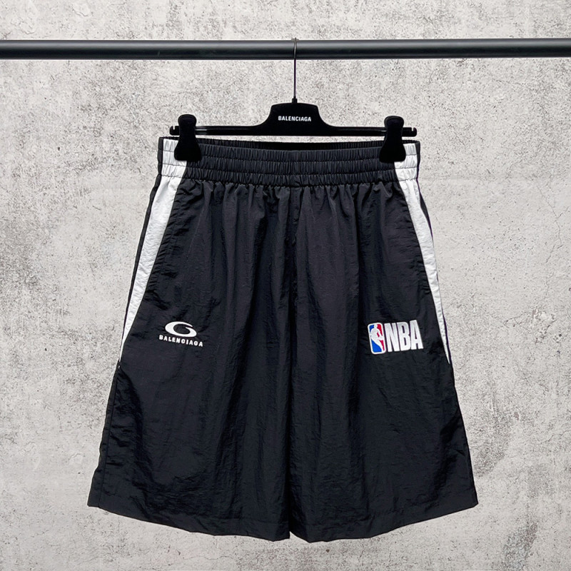 Women Men Breathable Elastic Waist Casual Shorts Mid-length Bottoms Loose Fit Shorts For Daily Wear Unisex