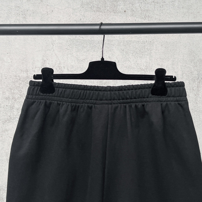 Women Men Breathable Elastic Waist Casual Shorts Mid-length Bottoms Loose Fit Shorts For Daily Wear Unisex