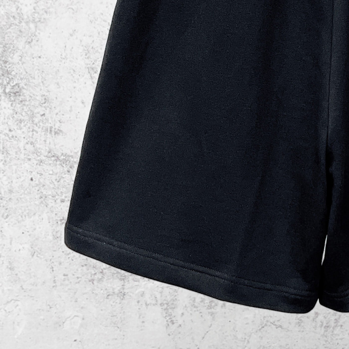 Women Men Breathable Elastic Waist Casual Shorts Mid-length Bottoms Loose Fit Shorts For Daily Wear Unisex