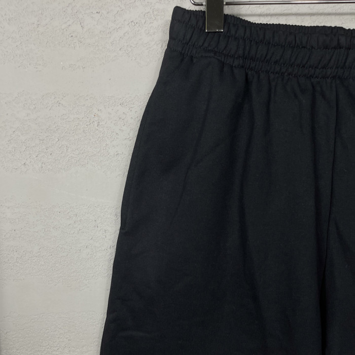 Women Men Breathable Elastic Waist Casual Shorts Mid-length Bottoms Loose Fit Shorts For Daily Wear Unisex