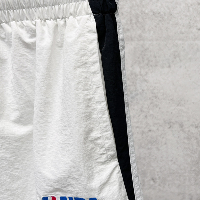 Women Men Breathable Elastic Waist Casual Shorts Mid-length Bottoms Loose Fit Shorts For Daily Wear Unisex