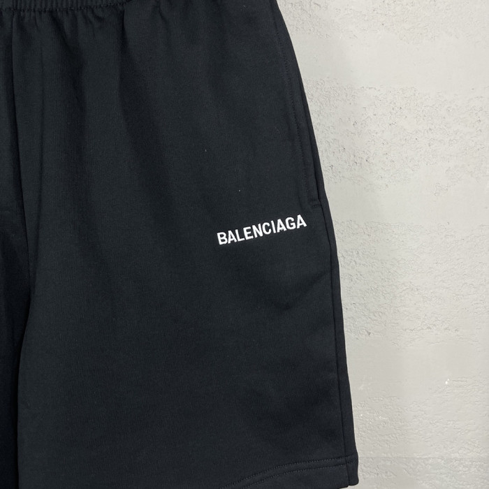 Women Men Breathable Elastic Waist Casual Shorts Mid-length Bottoms Loose Fit Shorts For Daily Wear Unisex