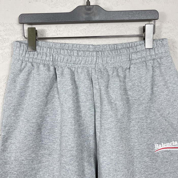 Women Men Breathable Elastic Waist Casual Shorts Mid-length Bottoms Loose Fit Shorts For Daily Wear Unisex