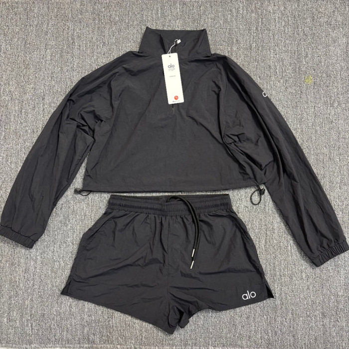 Women's Matching Sport Two Piece Set Windbreaker Sports Jackets Short Pants Running Shorts Sportswear