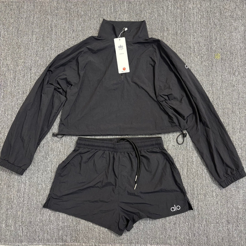 Women's Matching Sport Two Piece Set Windbreaker Sports Jackets Short Pants Running Shorts Sportswear