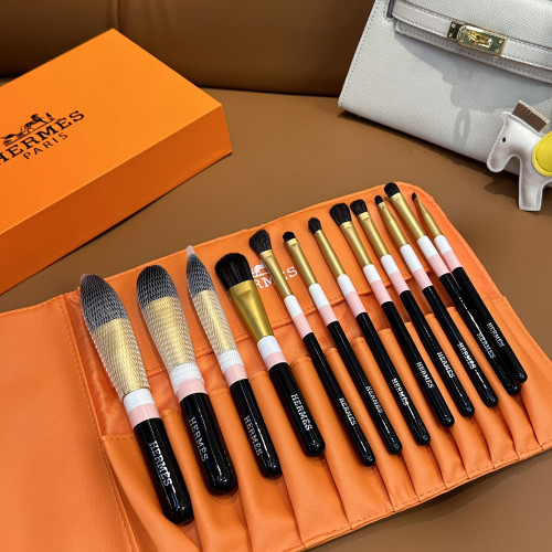 Women's Portable Soft Bristle Makeup Brush Set With Storage Pouch Facial Cosmetic Tools Kit Beauty Brush Set For Daily Makeup