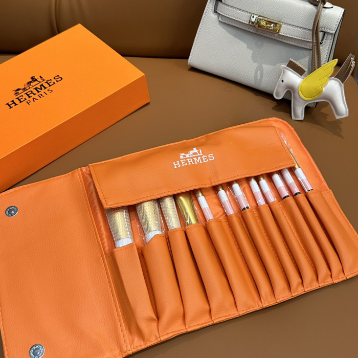 Women's Portable Soft Bristle Makeup Brush Set With Storage Pouch Facial Cosmetic Tools Kit Beauty Brush Set For Daily Makeup