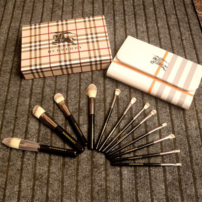 Women's Portable Soft Bristle Makeup Brush Set With Storage Pouch Facial Cosmetic Tools Kit Beauty Brush Set For Daily Makeup