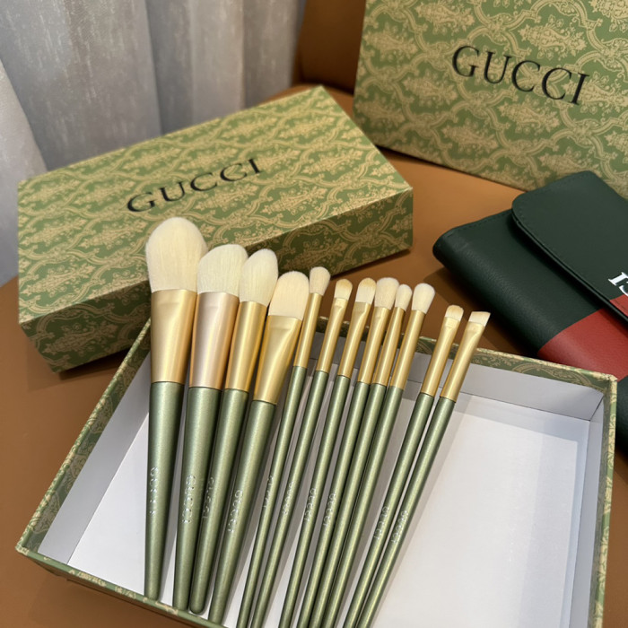 Women's Portable Soft Bristle Makeup Brush Set With Storage Pouch Facial Cosmetic Tools Kit Beauty Brush Set For Daily Makeup