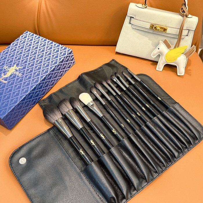 Women's Portable Soft Bristle Makeup Brush Set With Storage Pouch Facial Cosmetic Tools Kit Beauty Brush Set For Daily Makeup