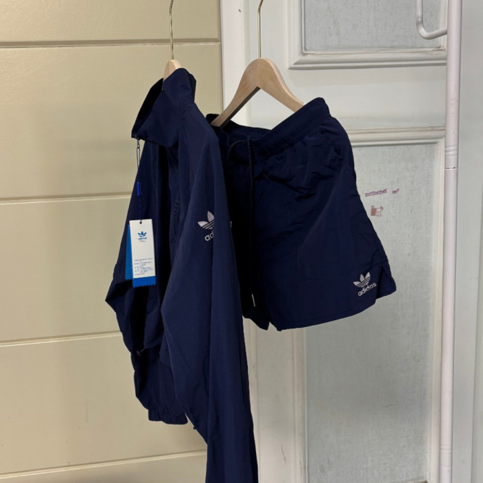 Women's Matching Sport Two Piece Set Windbreaker Sports Jackets Short Pants Running Shorts Sportswear