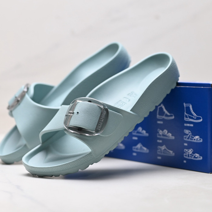 Men Women Slides Slip On Slippers Sandals Sneakers Casual Shoes35-42