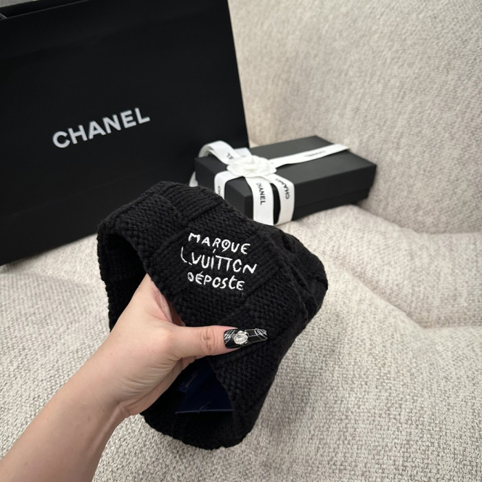 Men Women Beanie Hat Winter Wool Knitted Baggy Pull On Soft Caps