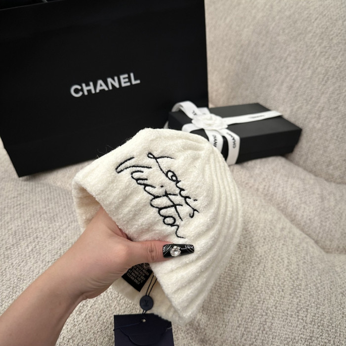 Men Women Beanie Hat Winter Wool Knitted Baggy Pull On Soft Caps