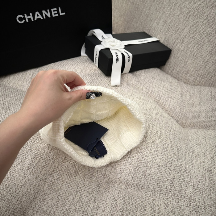 Men Women Beanie Hat Winter Wool Knitted Baggy Pull On Soft Caps
