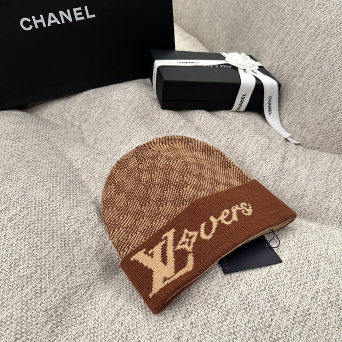 Men Women Beanie Hat Winter Wool Knitted Baggy Pull On Soft Caps