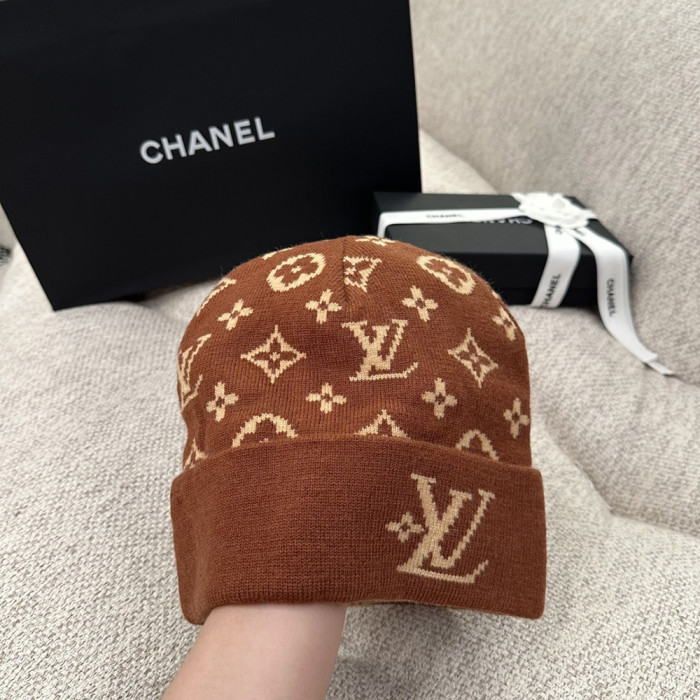 Men Women Beanie Hat Winter Wool Knitted Baggy Pull On Soft Caps