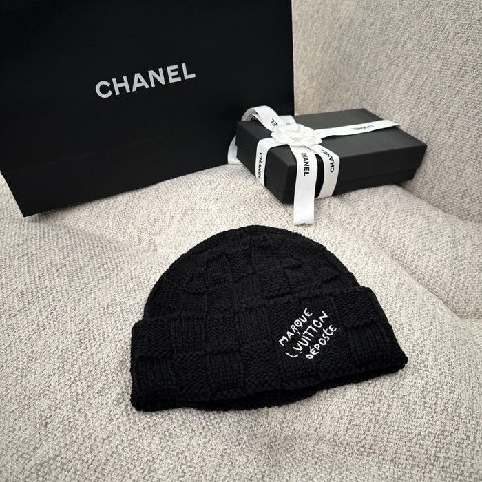 Men Women Beanie Hat Winter Wool Knitted Baggy Pull On Soft Caps