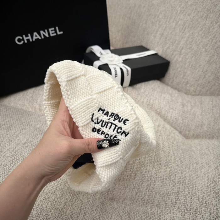 Men Women Beanie Hat Winter Wool Knitted Baggy Pull On Soft Caps