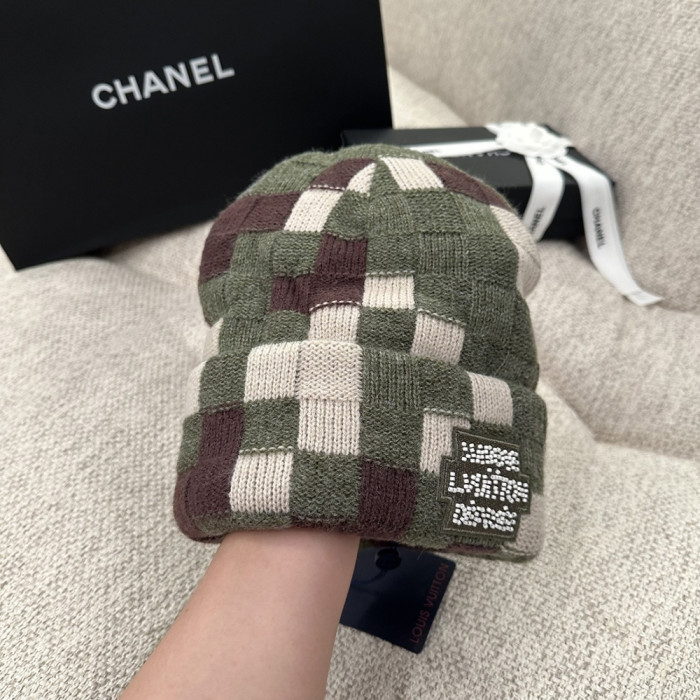 Men Women Beanie Hat Winter Wool Knitted Baggy Pull On Soft Caps